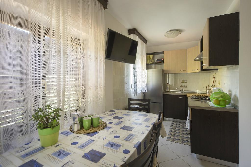 Apartments Jurisevic Umag Exterior photo